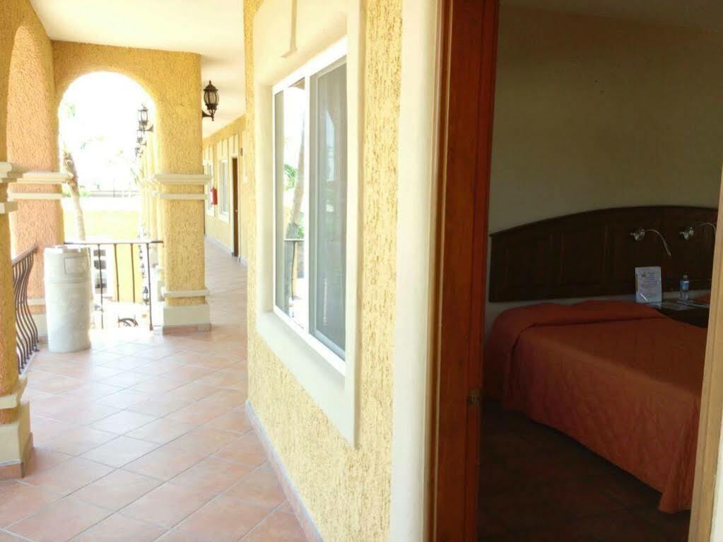 Hotel Angra โลเรโต ภายนอก รูปภาพ